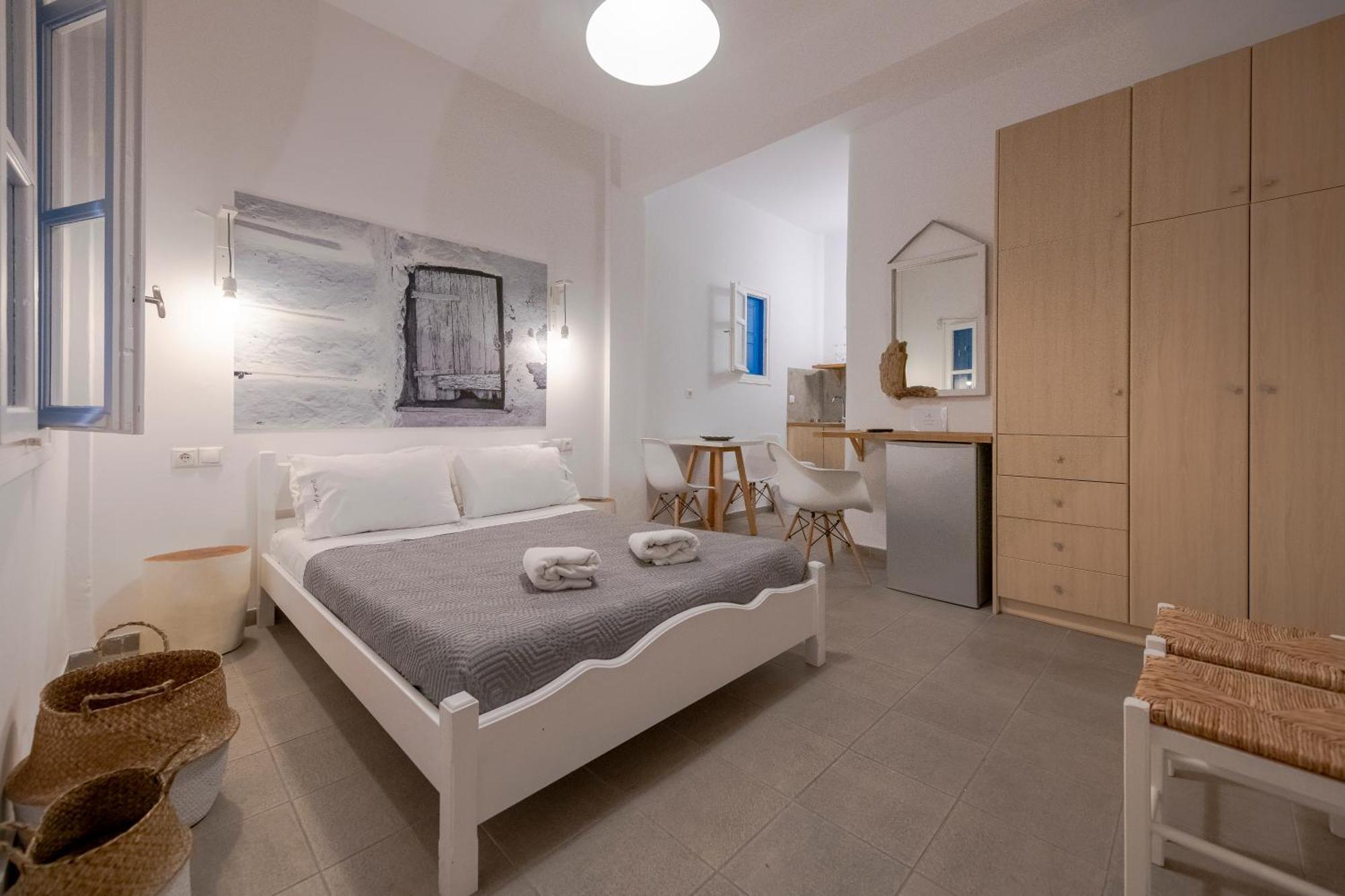 Mykonos TownWhite And Grey Choraアパートメント エクステリア 写真